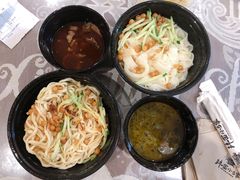 烧椒皮蛋牛肉拌粉-拌面小当家