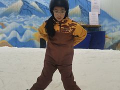 -乔波室内滑雪场