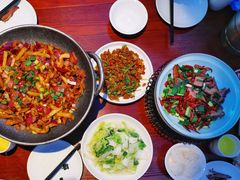 -唐师傅湘西名菜馆(武陵路店)