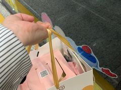 -花花卷卷·鲜食蛋糕(静安久光百货店)