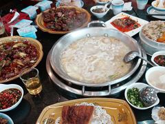 -老来福·非遗酸汤兔(凯旋路店)