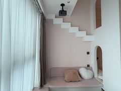 -芷迹江景酒店(五一广场汇景城店)