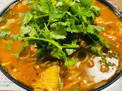 招牌炸酱小锅米线-肥汁米蘭香港米线(宁波路总店)