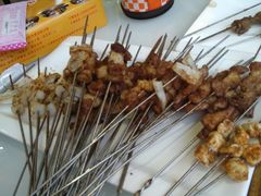 -清真磊磊烧烤老店(饮虎池街34号店)