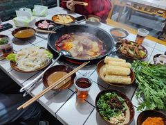 -重庆故事姊妹老火锅(财经学院店)