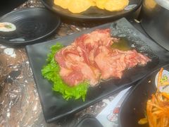 -啊美丽炭火烤肉(滑翔一店)