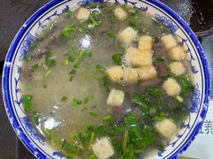 鸭血粉丝汤-冯鑫记南京鸭血粉丝汤(来燕路店)