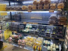 面包甜点陈列柜-幸福蛋糕坊(金顶街店)