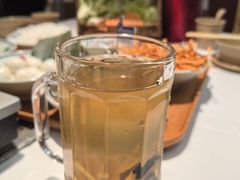 -刘姐啤酒鱼民族演艺餐厅(西街总店)