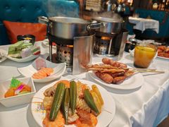 -领鲜活海鲜榴莲自助火锅(东门店)