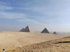 -吉萨金字塔群