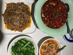 -老萍巷莲花血鸭·萍乡地标江西菜(步行街店)