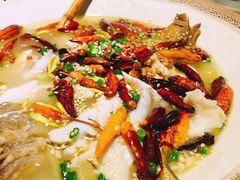佬坛酸菜鱼（鲈鱼）-佬麻雀·新湘菜(珠海金发购物中心店)