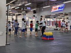 -FIGHTMAN格斗俱乐部(长宁临空店)