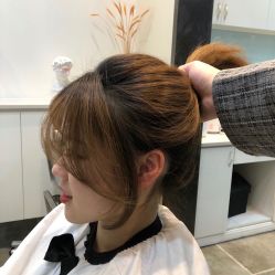 -Moyue HAIR SALON