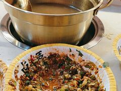 -卤小弄热卤转转小火锅