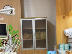 -上海仁爱医院口腔科 · 种植