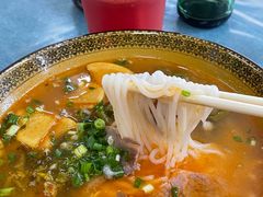 -肇兴特色牛肉粉