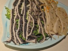 -二荆条·蜀鲜汇城市森林火锅