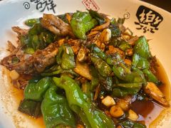 -老长沙湘菜馆(凤凰路店)