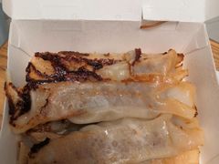 锅贴和酸辣汤-四海游龙(大华店)