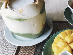 椰子冰沙-Cafe de Thaan Aoan
