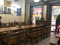 大堂-秦豫肉夹馍(东羊市店)