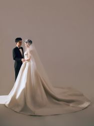 -花里花间摄影工作室