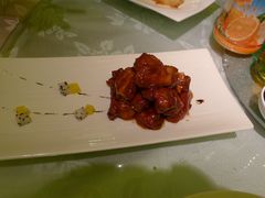 -品悦酒店(三林古镇店)