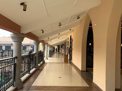 -首创奥特莱斯(西安店)