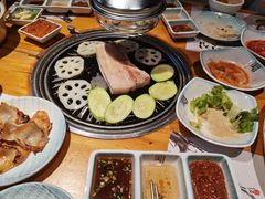 -唯成•韩国炭火烤肉 유성고기
