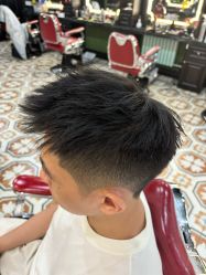 -豪帅男士理容馆