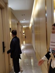 -香港倾城国际·美容美体中心