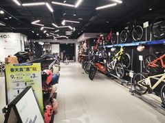 -迪卡侬(环球港店)