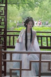 -一揽芳华汉服旗袍体验馆(拙政园店)