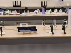 -华为授权体验店(中山公园来福士)