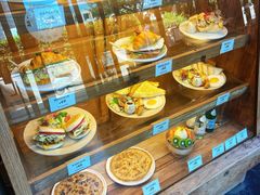 面包甜点陈列柜-Maan coffee漫咖啡(1905店)