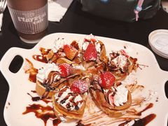 -StayReal Cafe(长宁来福士广场东八区店)