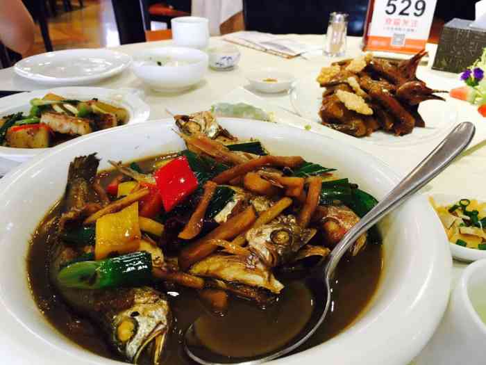 好彩海鲜大酒楼-"菜品不错,就是有点儿小贵,幸好买了团购,.