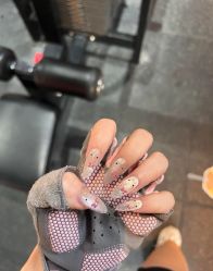 -初瞳专营美睫美甲