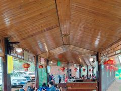 -侯臣咖啡文化村