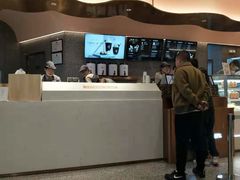 -奈雪的茶(青岛卓悦里INTOWN店)