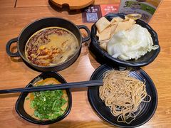 -呷哺呷哺(普陀乐购真北店)