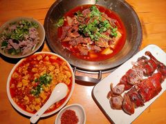 -大众跷脚牛肉馆·非遗传承单位(峨眉山店)