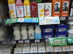 -全家便利店(新闸路二店)
