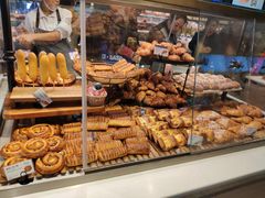 -巴黎贝甜(大宁国际商业广场店)