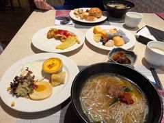 -广州中心皇冠假日酒店