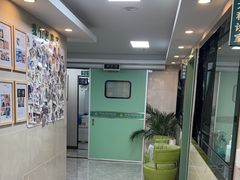 -半岛宠物医院24小时·内窥镜·牙科·碎石中心(府城大道店)