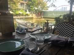 -喜洲吧·江畔老船厂·庭院餐厅(喜临院店)