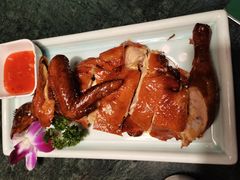 脆皮童子鸡-新白鹿餐厅(悠迈生活广场店)